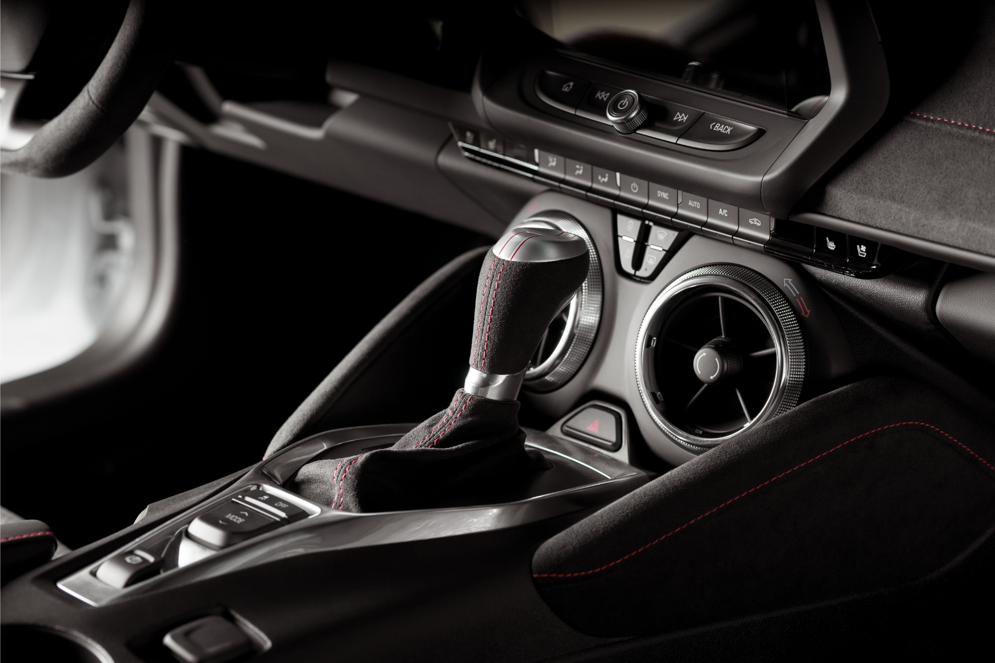 Exploring The Latest Trends In Limousine Interior Design And Technology
